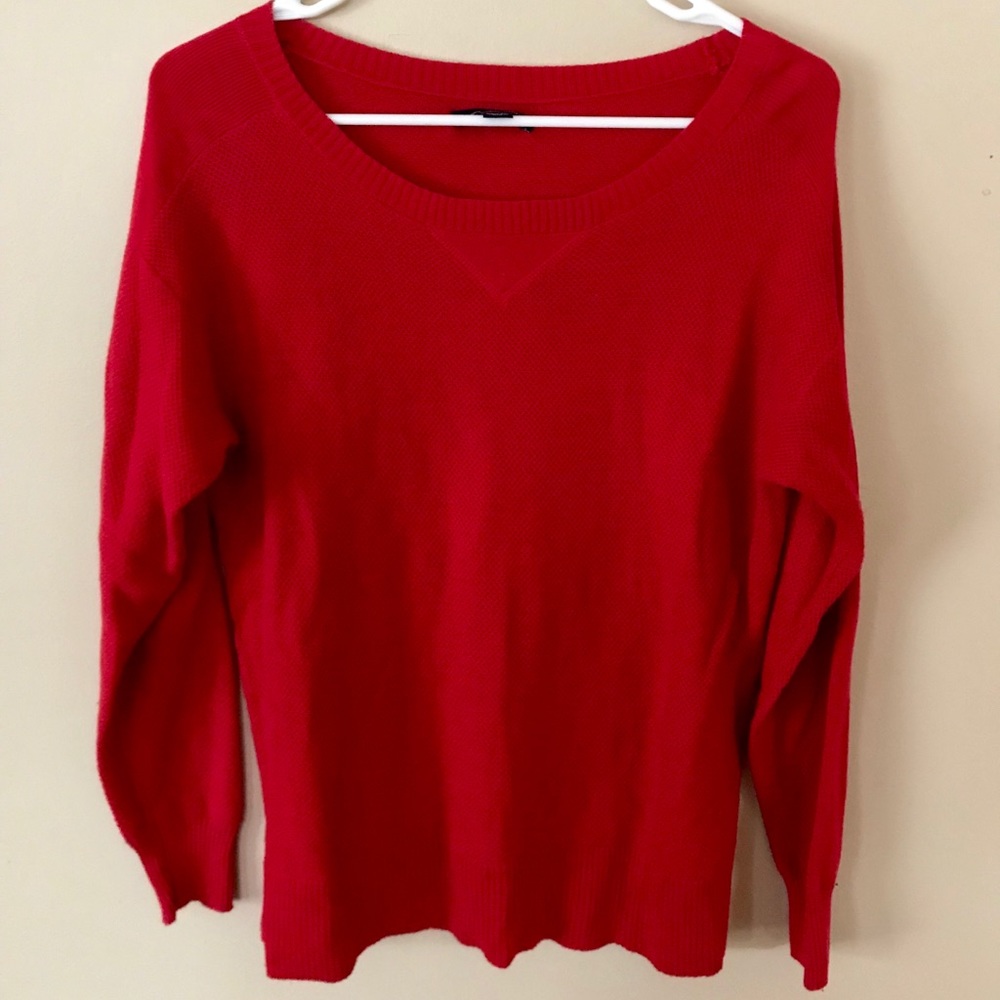 Red American Eagle sweater